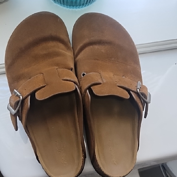 Universal Thread Tan Suede Buckle Clogs - Picture 1 of 6